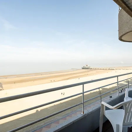 In Near Belgian Pier Apartamento *