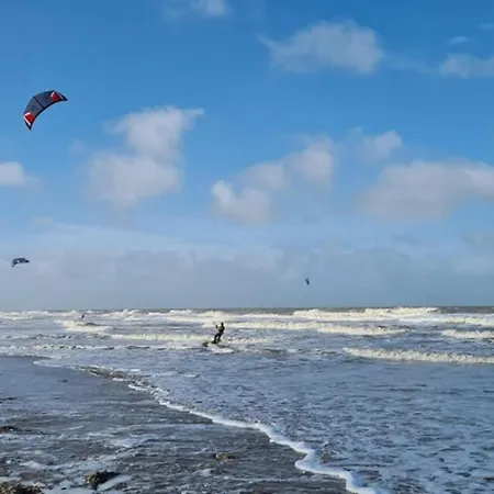 Διαμέρισμα In Near Belgian Pier